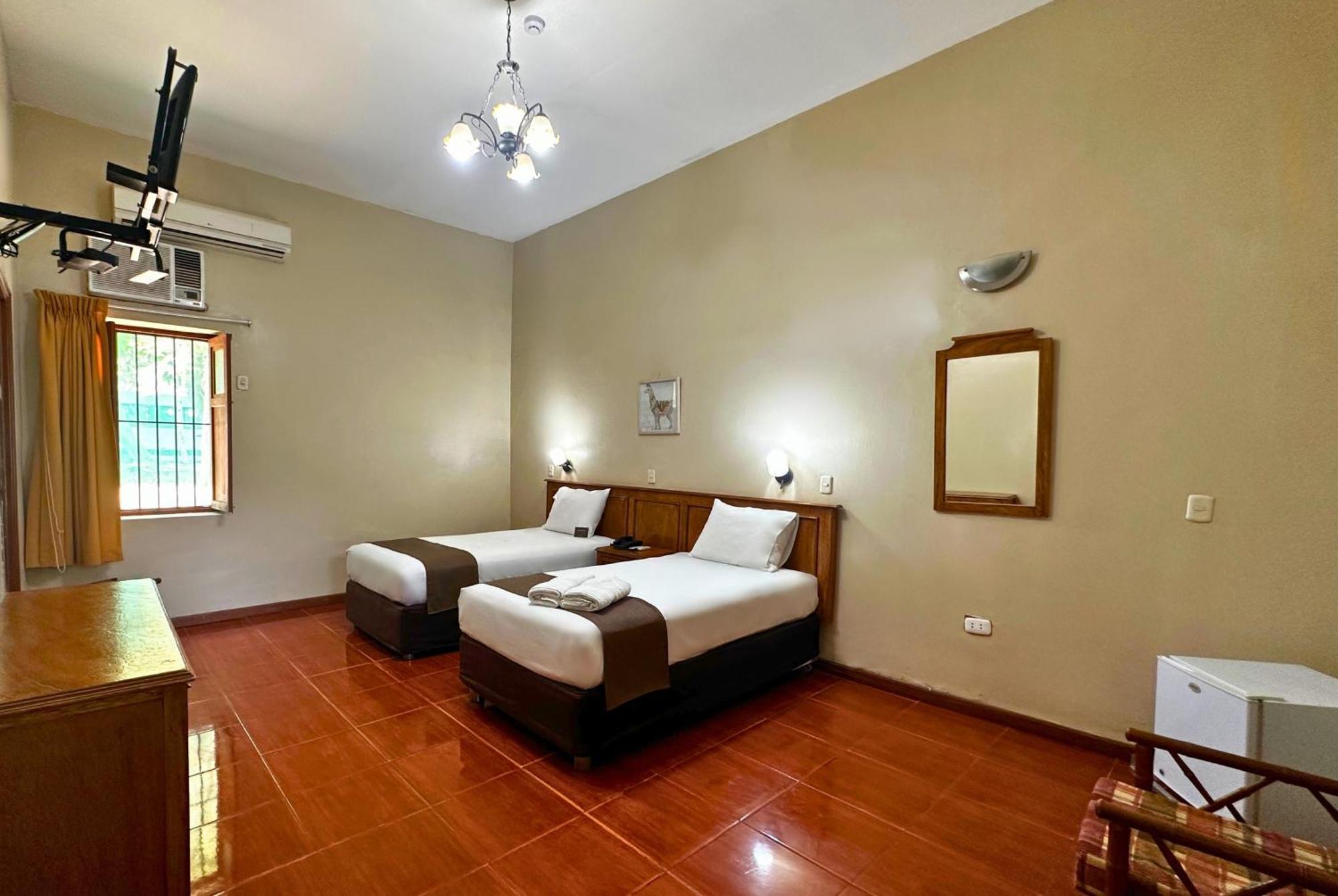 Dm Hoteles Mossone - 伊察 外观 照片