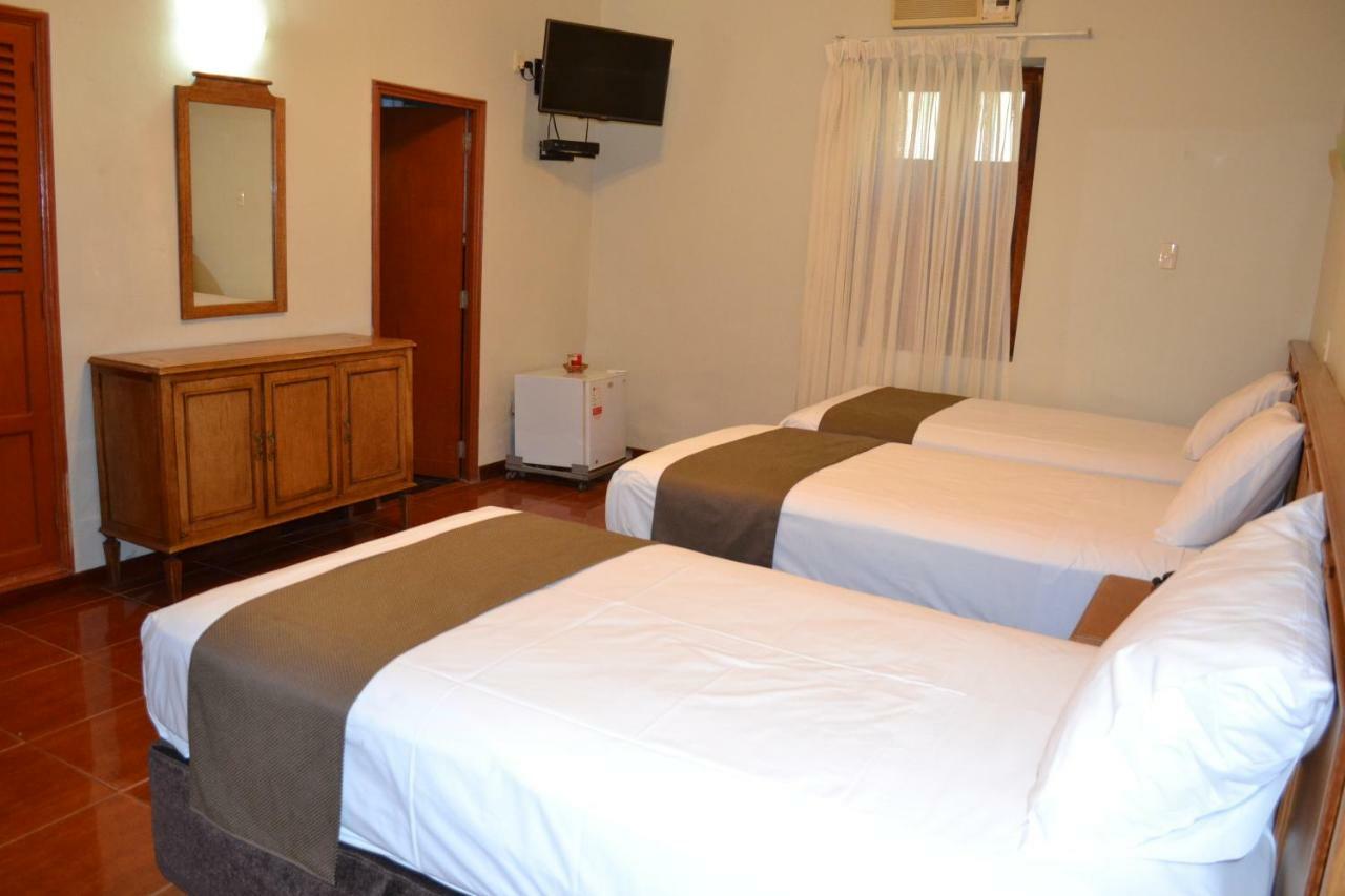 Dm Hoteles Mossone - 伊察 外观 照片
