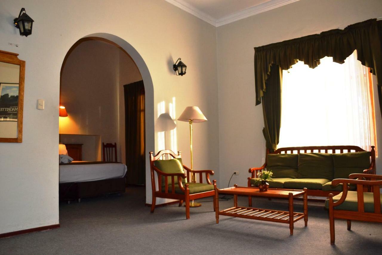 Dm Hoteles Mossone - 伊察 外观 照片